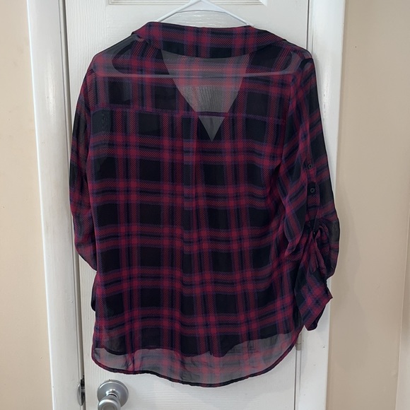 Express Button Down! Size Medium 😍 - Picture 5 of 8